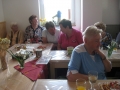 setkání seniorů v klubovně 11.5. 2016 004